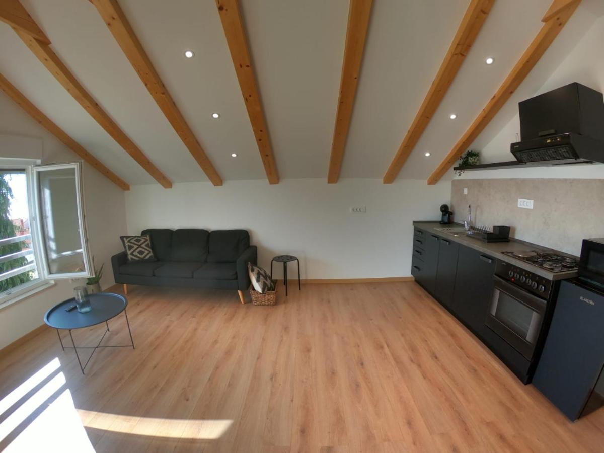 Sun-Drenched Apartment "The View" Zadar Bagian luar foto