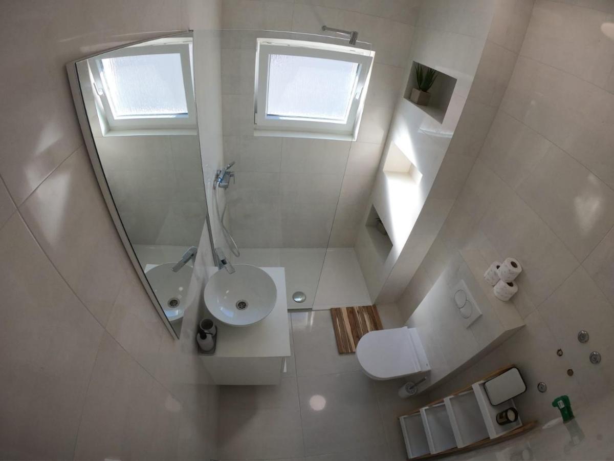 Sun-Drenched Apartment "The View" Zadar Bagian luar foto